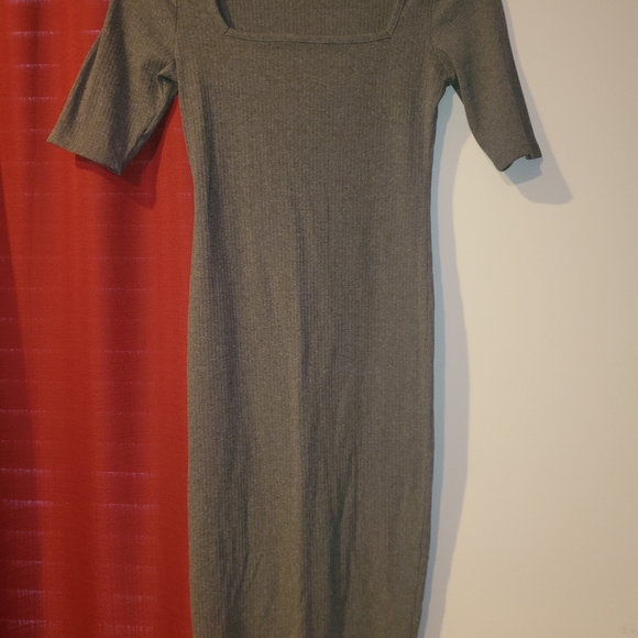 Classy gray dress - Picture 5 of 10